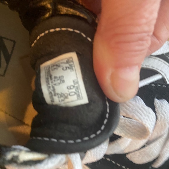 Old Skool Shoes Women Size 9 - Picture 6 of 6